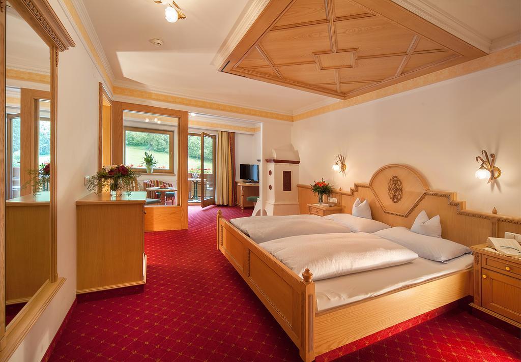 Landhotel Denggerhof Майргофен Номер фото